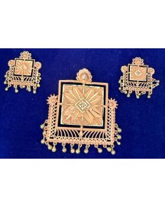 Brass Pendent Set-022